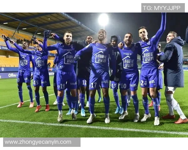 法乙精彩对决FC巴黎迎战南锡势均力敌的较量即将上演