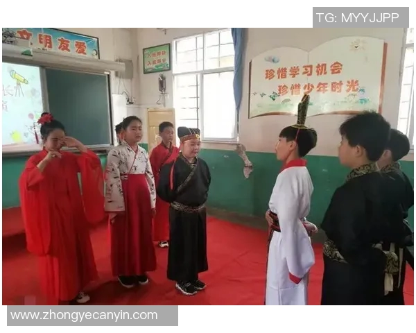 谢什科的传奇人生与艺术成就探秘:从创作到影响的全景回顾 谢什科的传奇人生与艺术成就探秘:从创作到影响的全景回顾