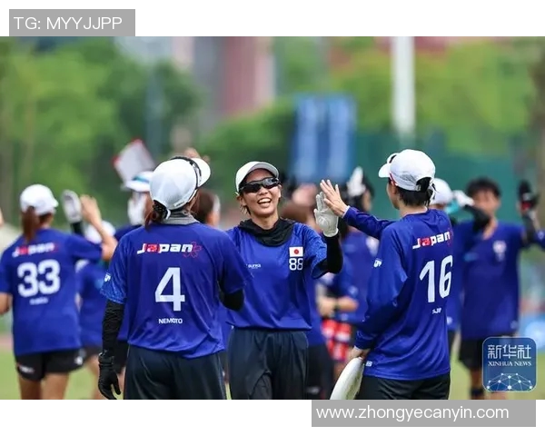 飞盘运动中的团队精神：深入探讨成都飞盘队的协作与默契